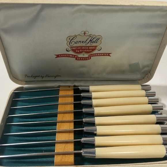 Vintage Fruit and Cheese Knives with Case Carvel Hall Briddell Set of 8 - Picture 1 of 8